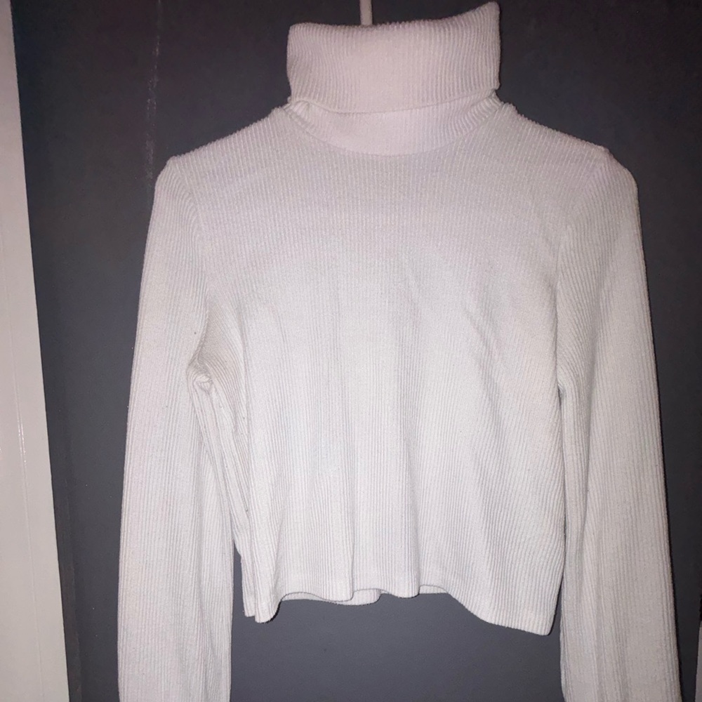 Aeropostale White Ribbed Turtleneck Sweater